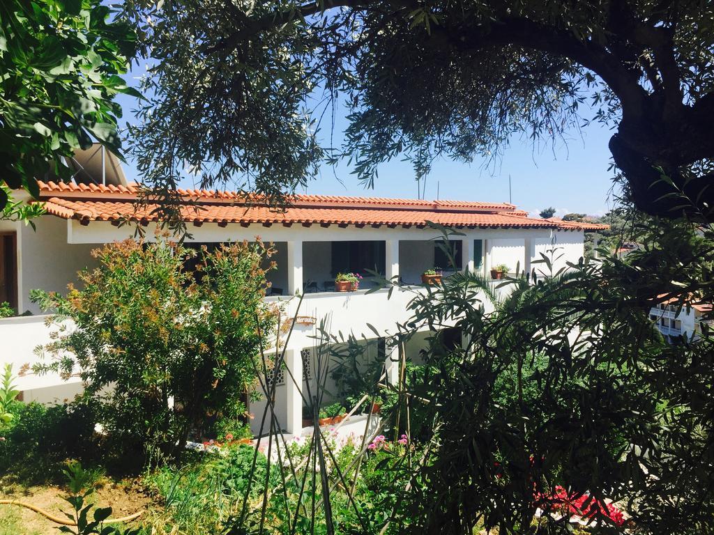 Villa Meroulas Megali Ammos  Luaran gambar
