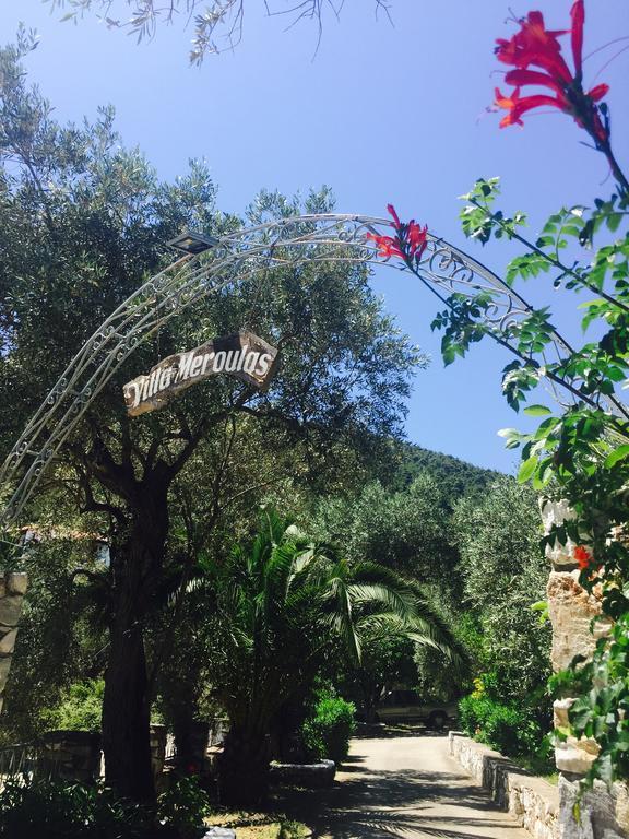 Villa Meroulas Megali Ammos  Luaran gambar