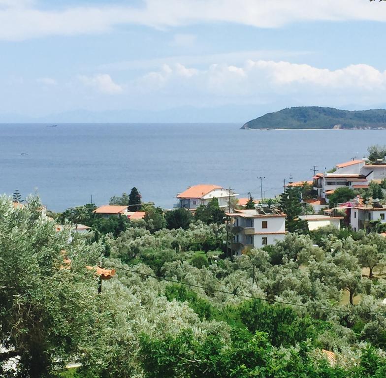 Villa Meroulas Megali Ammos  Luaran gambar