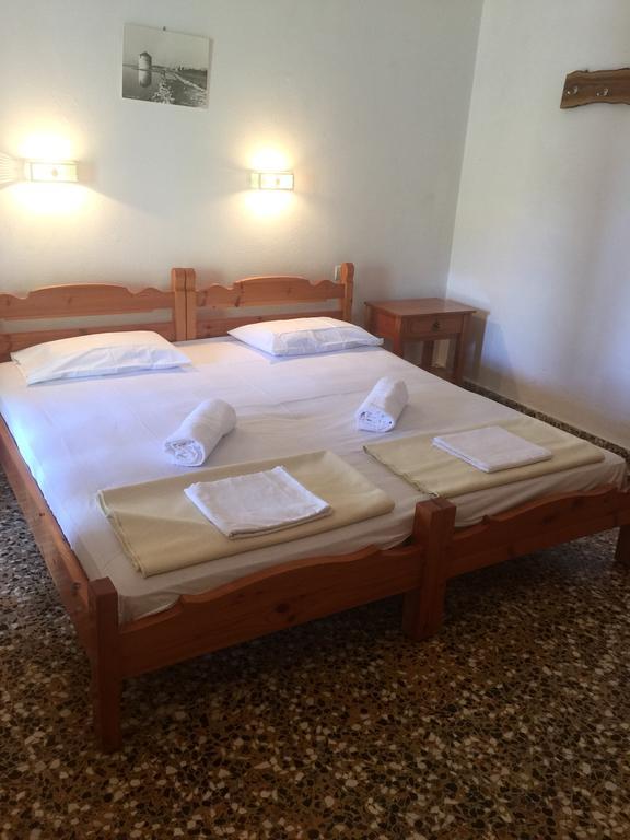 Villa Meroulas Megali Ammos  Luaran gambar